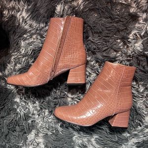 Animal Print mid booties